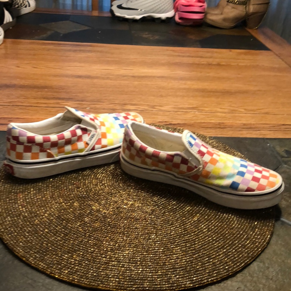 Girls tennis shoes